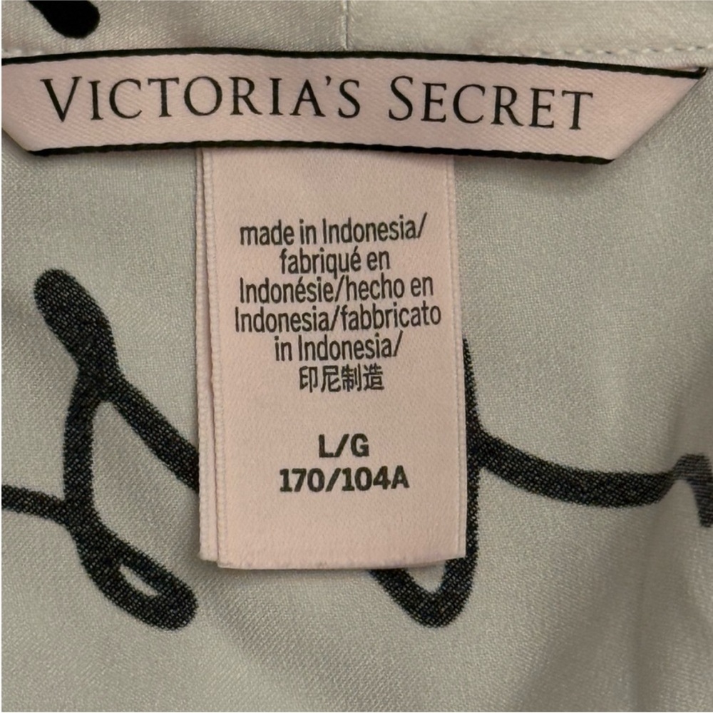 Victoria Secret “sweet dreams” Satin Sleep Romper - Picture 8 of 8